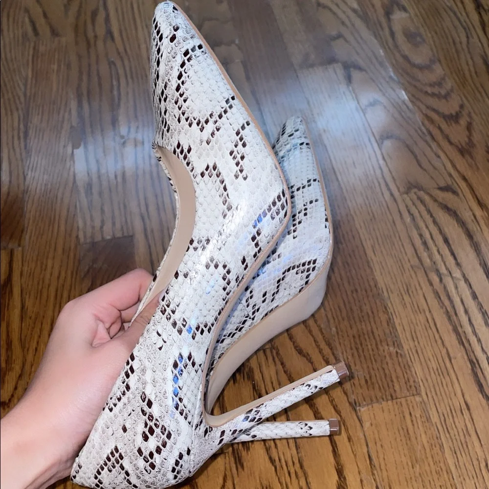 BCBGeneration Snake Pumps - donated - Picture 11 of 11